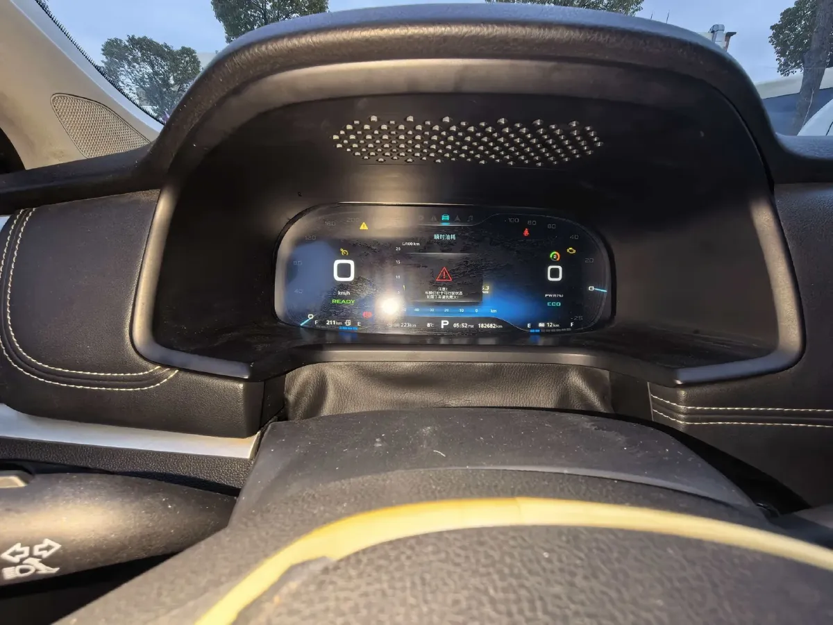 2017 Roewe i6 1.0T 125HP L3 2AT PHEV,autocango,china used car exporter,china ev exporter,chinese used car exporter,chinese used ev exporter