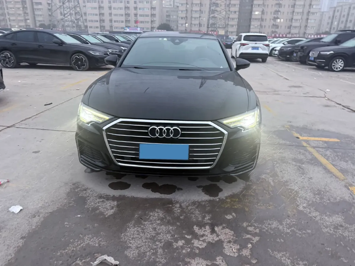 2020 Audi A6L 2.0T 224HP L4 7DCT,autocango,china used car exporter,china ev exporter,chinese used car exporter,chinese used ev exporter