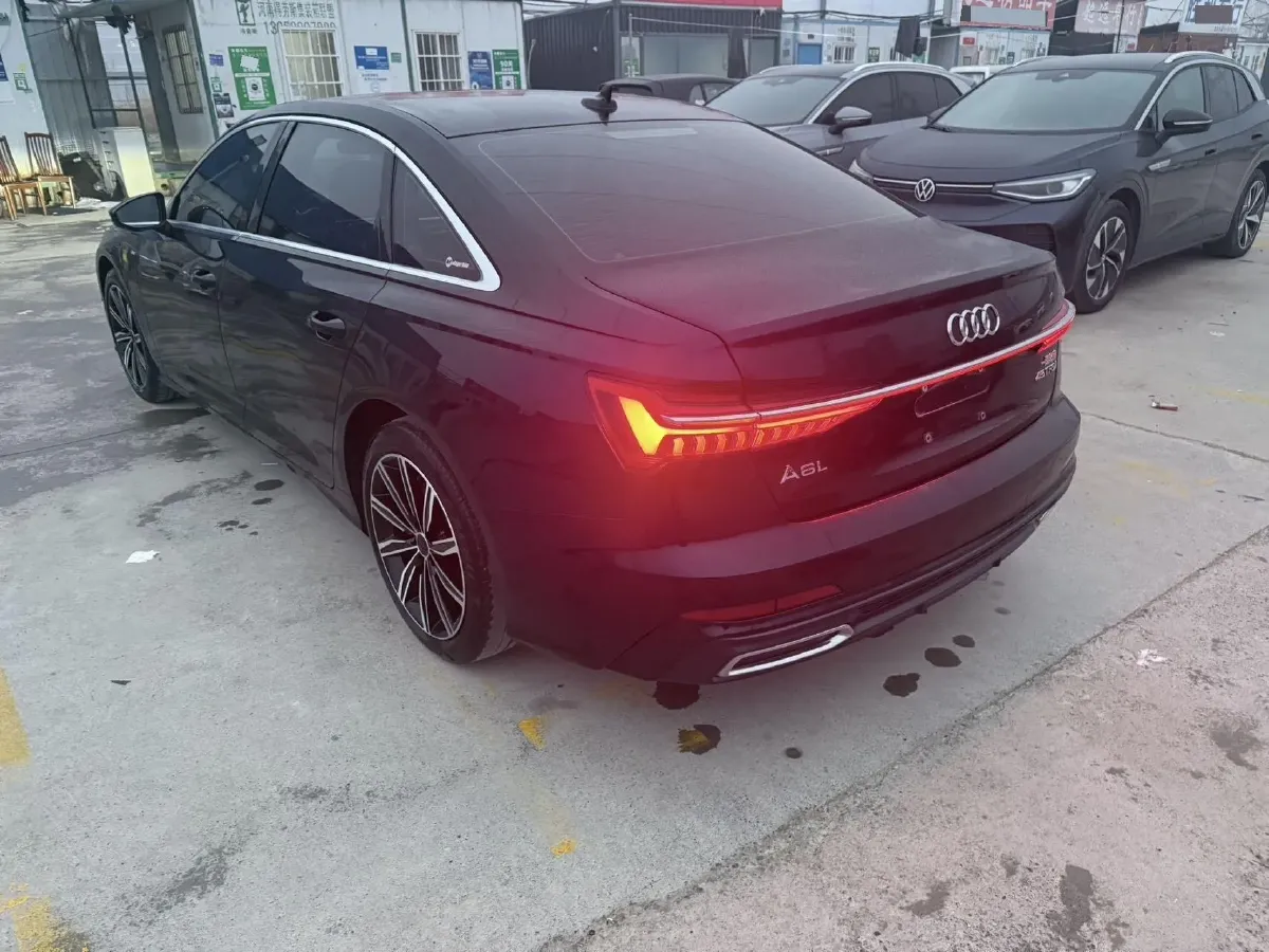 2020 Audi A6L 2.0T 224HP L4 7DCT,autocango,china used car exporter,china ev exporter,chinese used car exporter,chinese used ev exporter