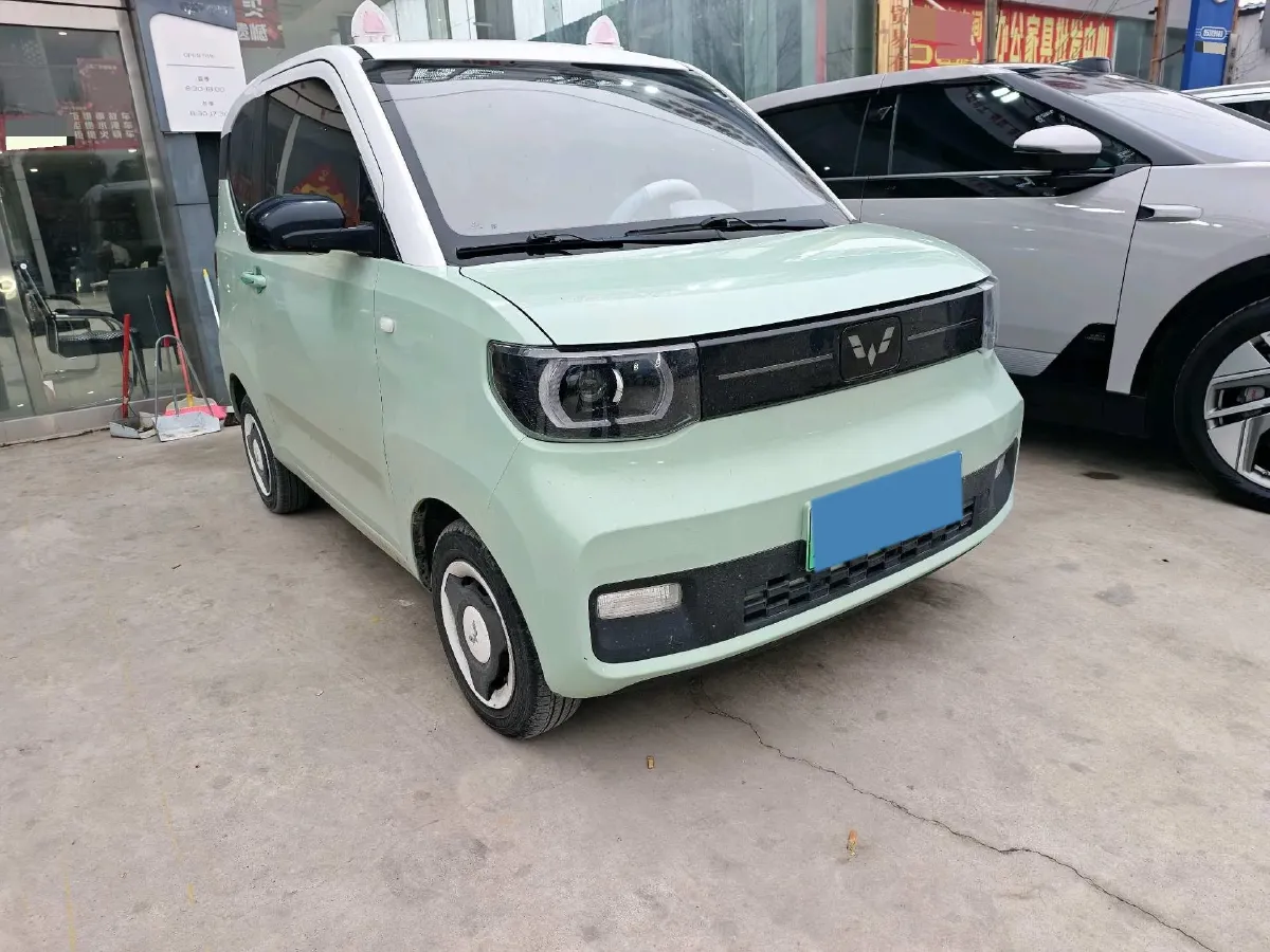 2020 WuLing HongGuang MINI EV BEV 13.8KWH,autocango,china used car exporter,china ev exporter,chinese used car exporter,chinese used ev exporter