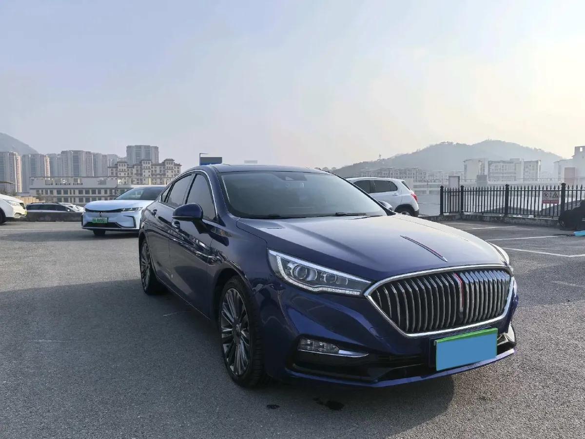 2020 HongQi H5 1.8T 197HP L4 6AT,autocango,china used car exporter,china ev exporter,chinese used car exporter,chinese used ev exporter