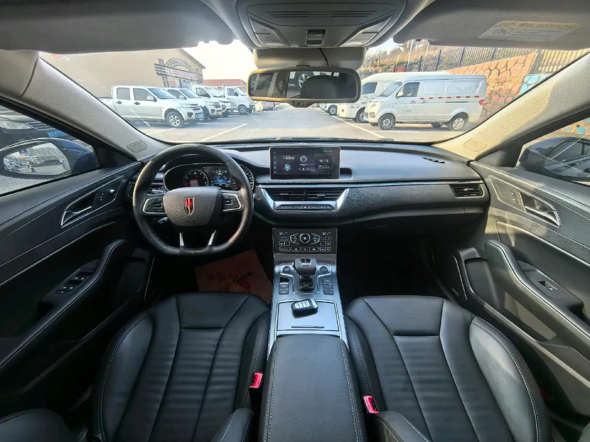 2020 HongQi H5 1.8T 197HP L4 6AT,autocango,china used car exporter,china ev exporter,chinese used car exporter,chinese used ev exporter