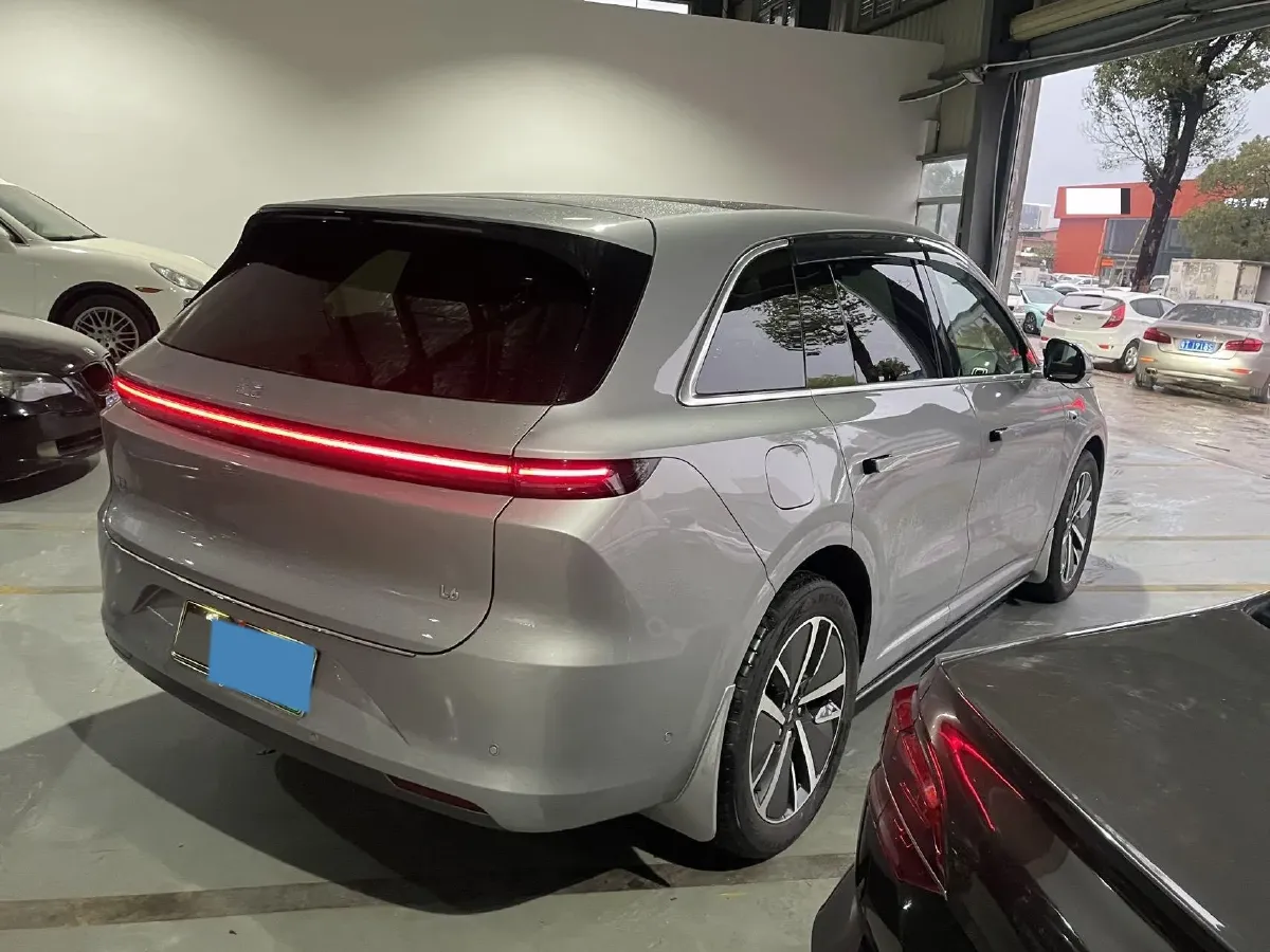 2025 Li L6 Range Extended 154HP L4 REEV,autocango,china used car exporter,china ev exporter,chinese used car exporter,chinese used ev exporter