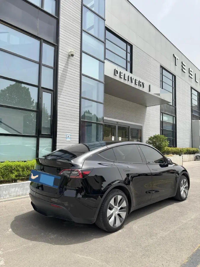 2022 Tesla Model Y BEV 60KWH,autocango,china used car exporter,china ev exporter,chinese used car exporter,chinese used ev exporter