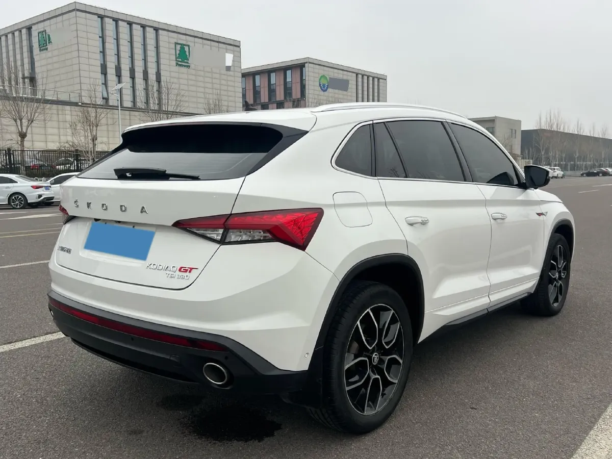 2019 Skoda Kodiak GT 2.0T 186HP L4 7DCT,autocango,china used car exporter,china ev exporter,chinese used car exporter,chinese used ev exporter