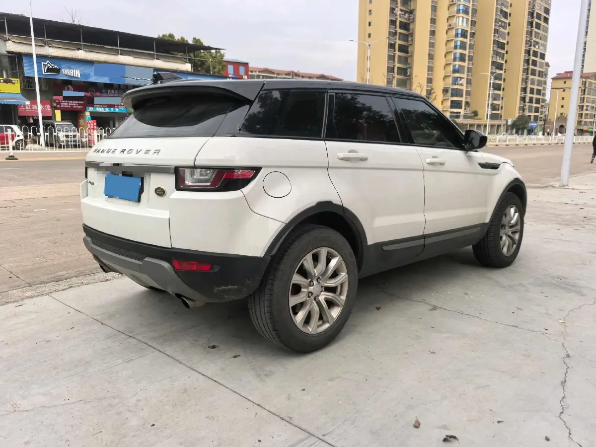 2018 Land Rover Range Rover Evoque 2.0T 200HP L4 9AT,autocango,china used car exporter,china ev exporter,chinese used car exporter,chinese used ev exporter