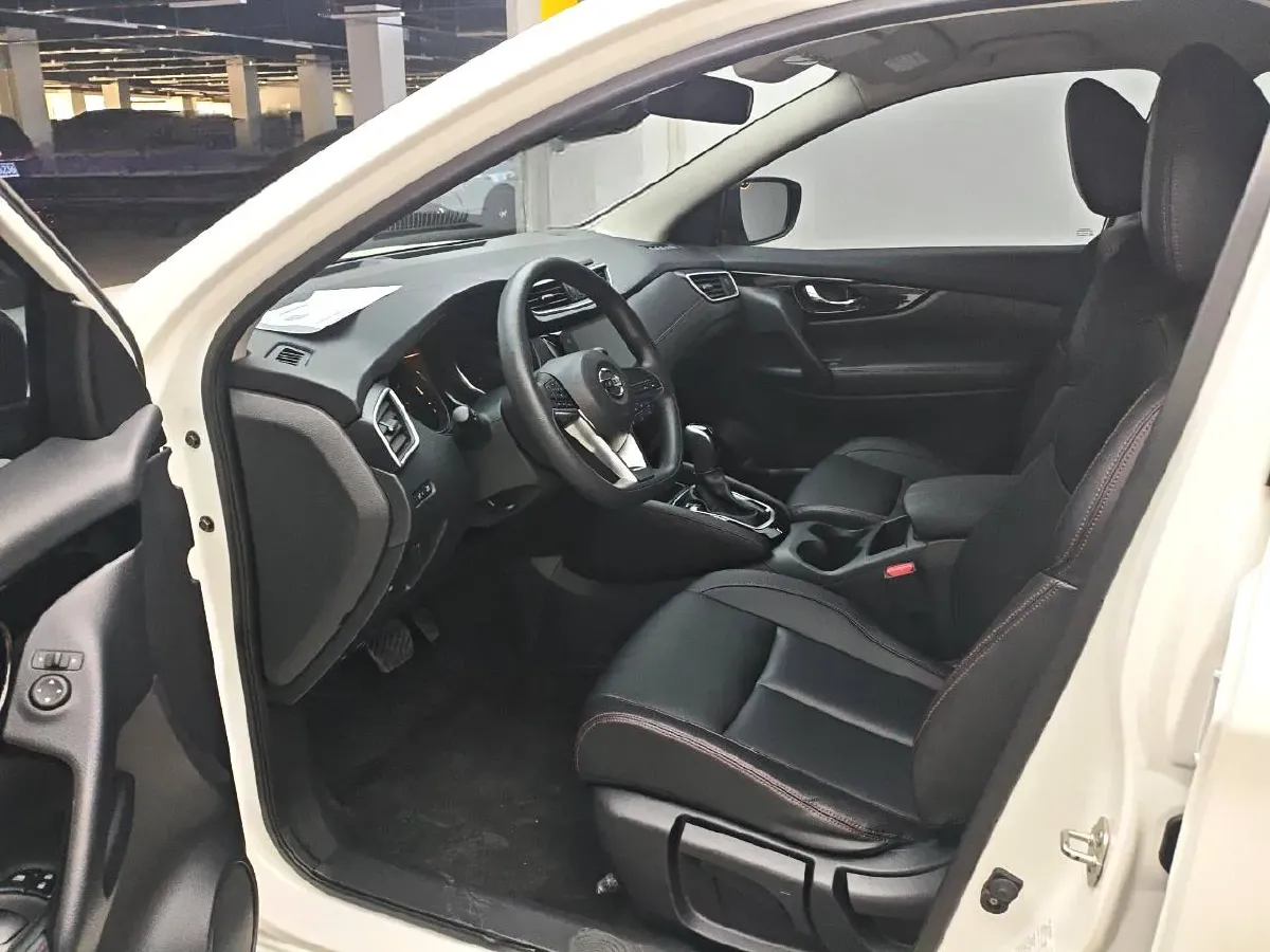 2021 Nissan Qashqai 2.0L 151HP L4 CVT,autocango,china used car exporter,china ev exporter,chinese used car exporter,chinese used ev exporter
