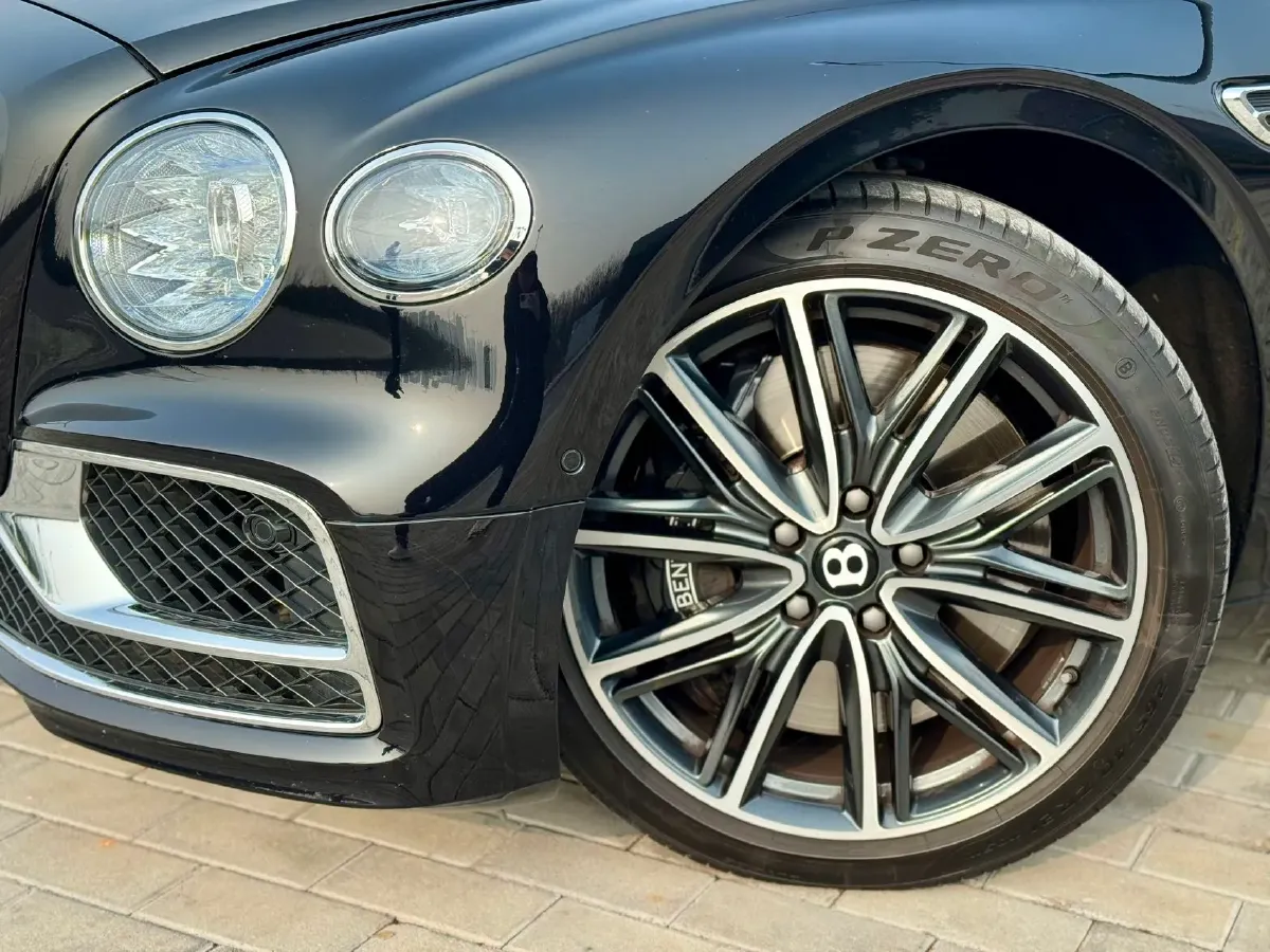 2022 Bentley Flying Spur 4.0T 550HP V8 8DCT,autocango,china used car exporter,china ev exporter,chinese used car exporter,chinese used ev exporter