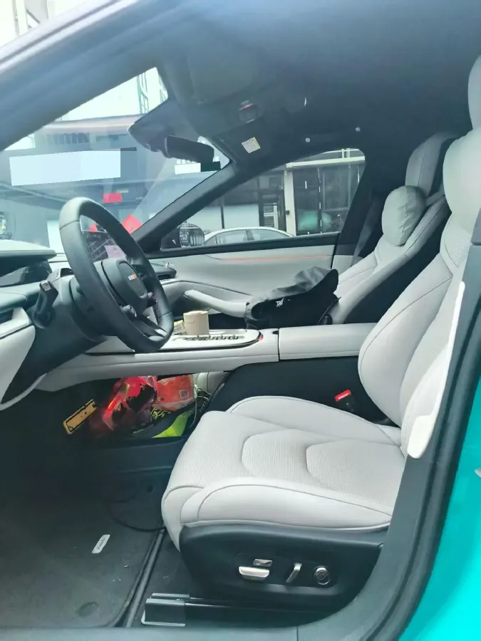 2024 MI SU7 BEV 101KWH,autocango,china used car exporter,china ev exporter,chinese used car exporter,chinese used ev exporter