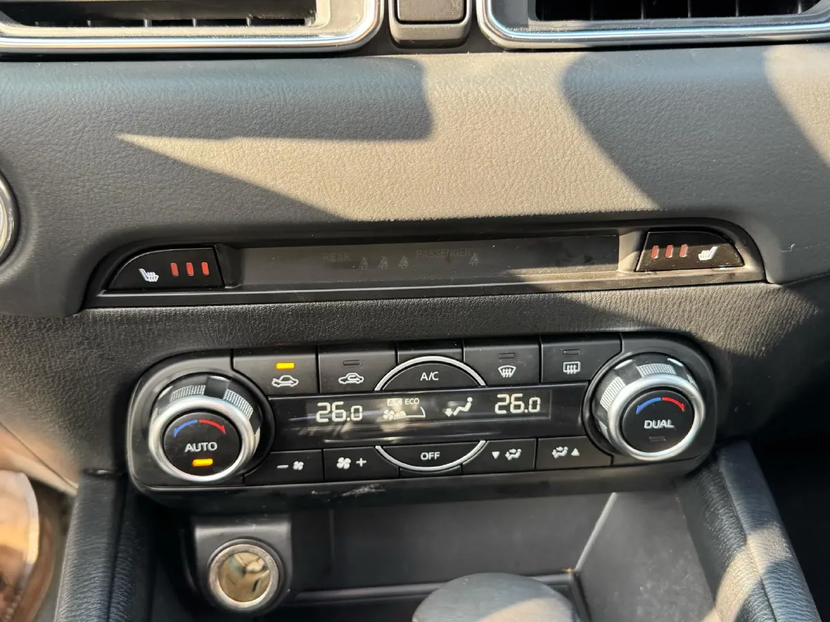 2022 Hyundai Tucson 2.0L 150HP L4 6AT Hybrid,autocango,china used car exporter,china ev exporter,chinese used car exporter,chinese used ev exporter