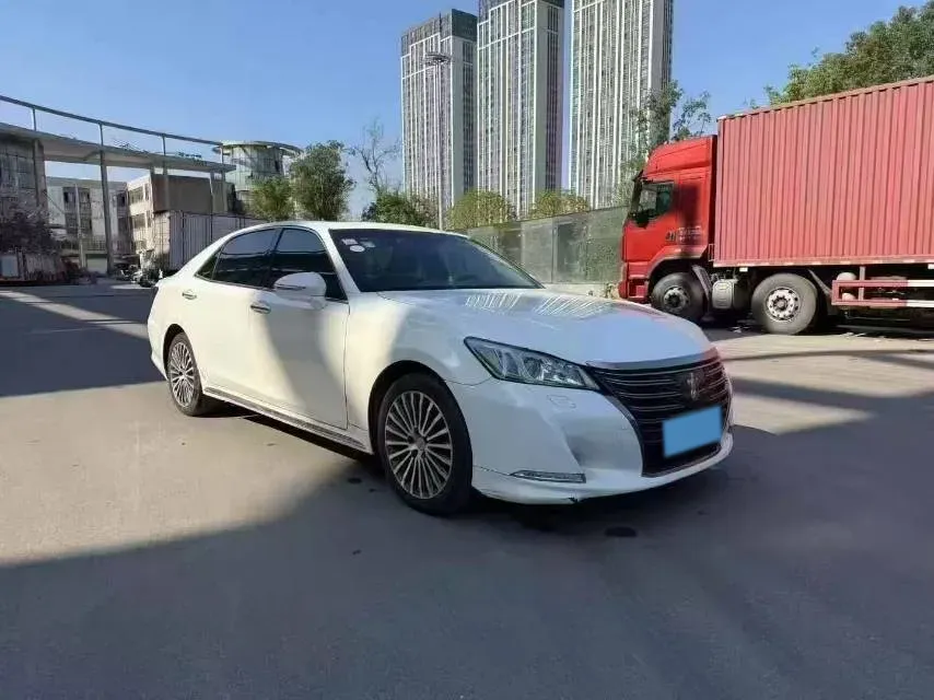 2018 Toyota Highlander 2.0T 220HP L4 6AT,autocango,china used car exporter,china ev exporter,chinese used car exporter,chinese used ev exporter
