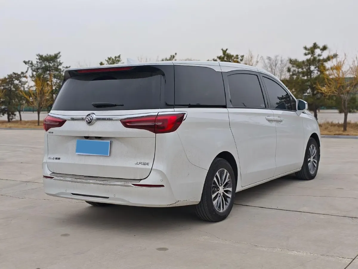 2022 Buick GL8 2.0T 237HP L4 9AT,autocango,china used car exporter,china ev exporter,chinese used car exporter,chinese used ev exporter