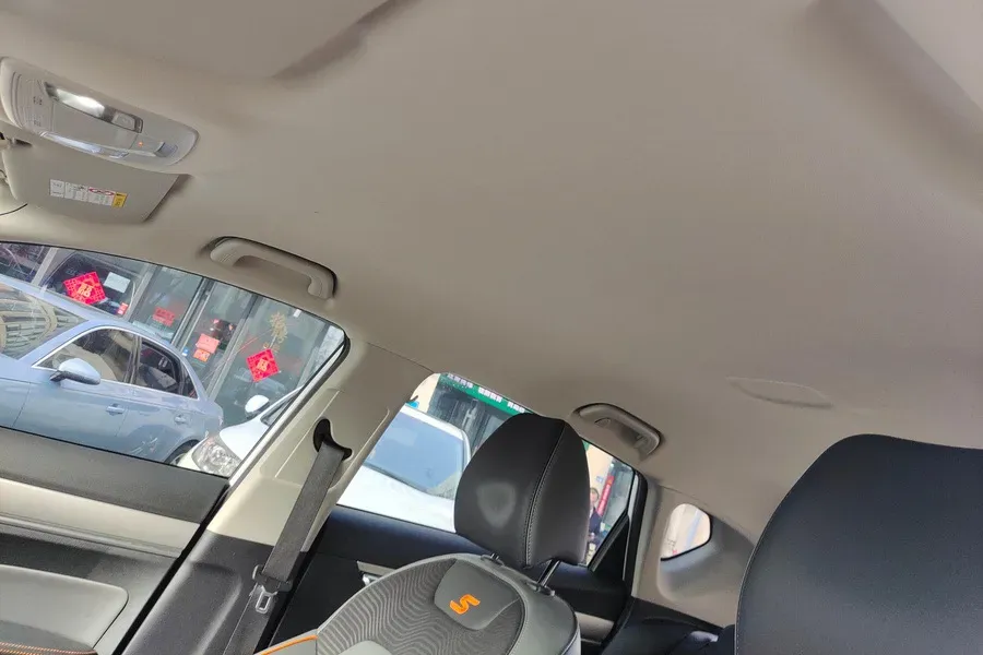 2024 Geely Coolray 1.5T 181HP L4 7DCT,autocango,china used car exporter,china ev exporter,chinese used car exporter,chinese used ev exporter