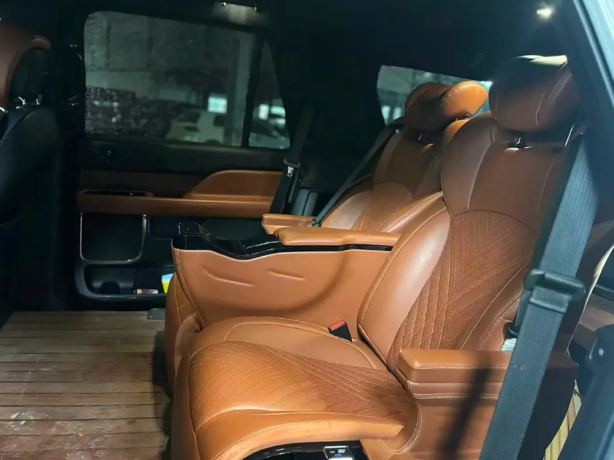 2018 Mercedes-Benz GLS Class 3.0T 333HP V6 9AT,autocango,china used car exporter,china ev exporter,chinese used car exporter,chinese used ev exporter