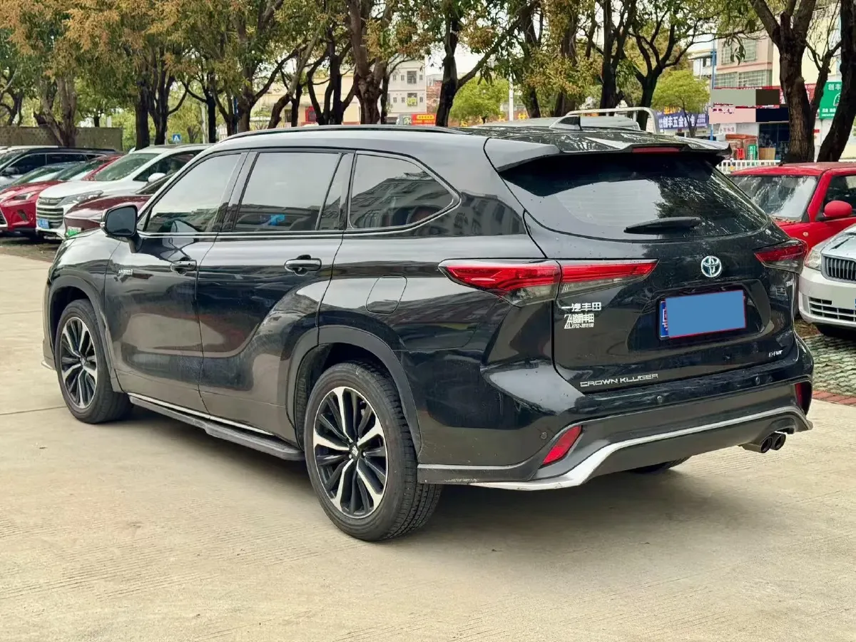 2022 Toyota Crown Kluger 2.5L 192HP L4 E-CVT Hybrid,autocango,china used car exporter,china ev exporter,chinese used car exporter,chinese used ev exporter