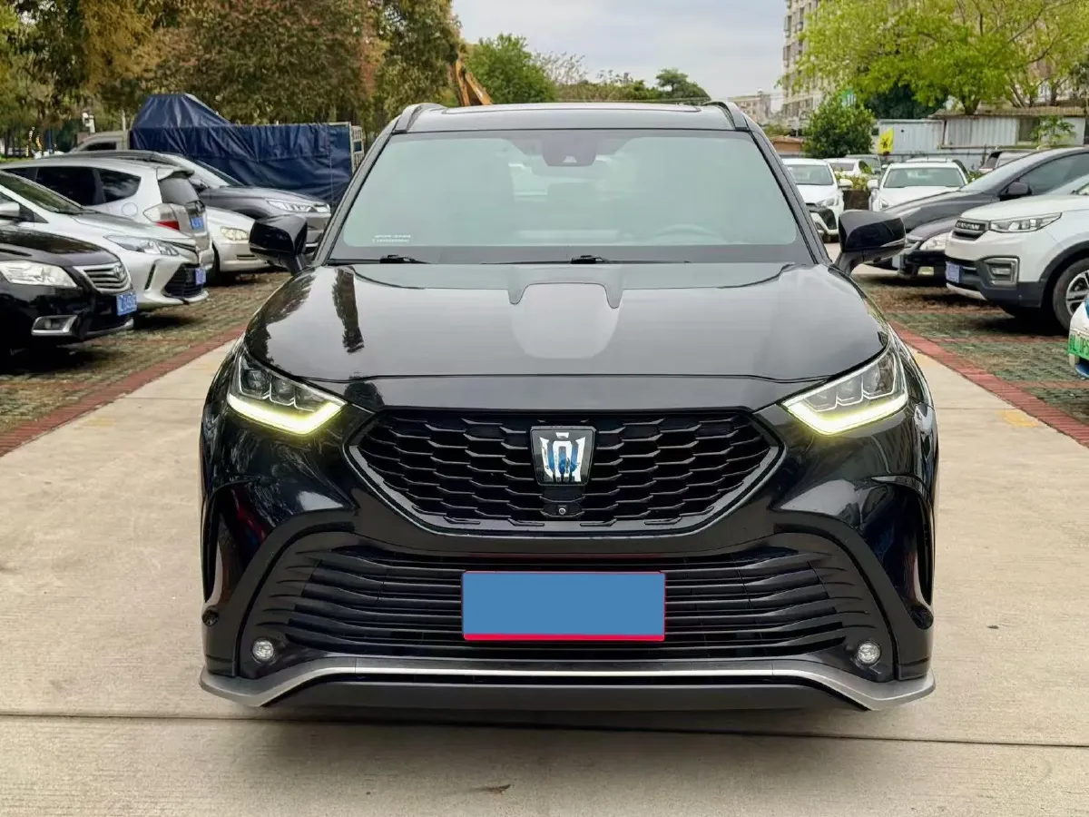 2022 Toyota Crown Kluger 2.5L 192HP L4 E-CVT Hybrid,autocango,china used car exporter,china ev exporter,chinese used car exporter,chinese used ev exporter