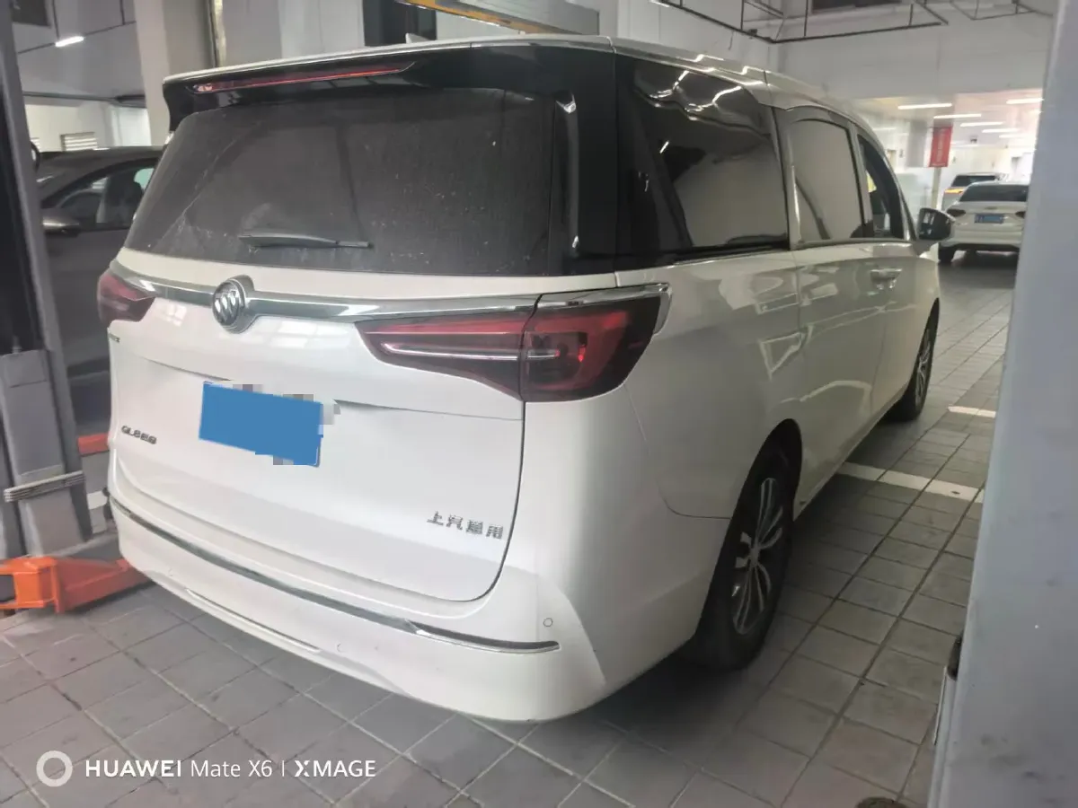 2023 Buick GL8 2.0T 237HP L4 9AT,autocango,china used car exporter,china ev exporter,chinese used car exporter,chinese used ev exporter