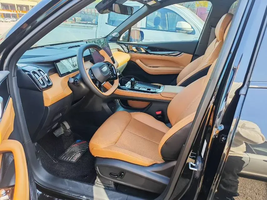 2025 Geely StarRay 1.5T 181HP L4 7DCT,autocango,china used car exporter,china ev exporter,chinese used car exporter,chinese used ev exporter