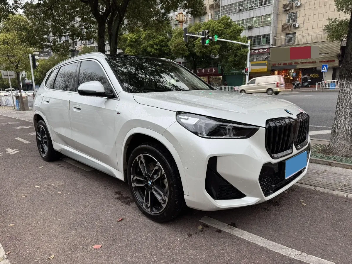 2024 BMW X1 2.0T 204HP L4 7DCT,autocango,china used car exporter,china ev exporter,chinese used car exporter,chinese used ev exporter
