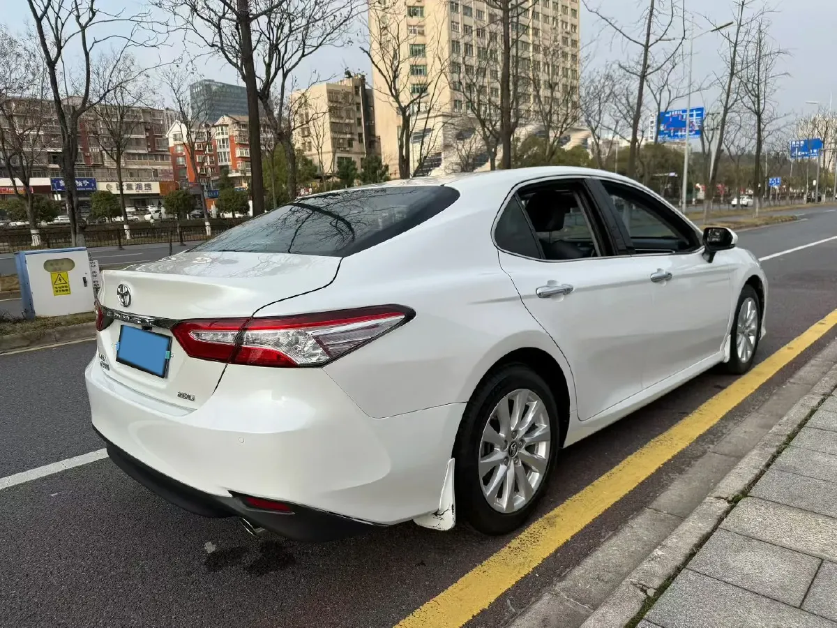 2018 Toyota Camry 2.0L 169HP L4 6AT,autocango,china used car exporter,china ev exporter,chinese used car exporter,chinese used ev exporter