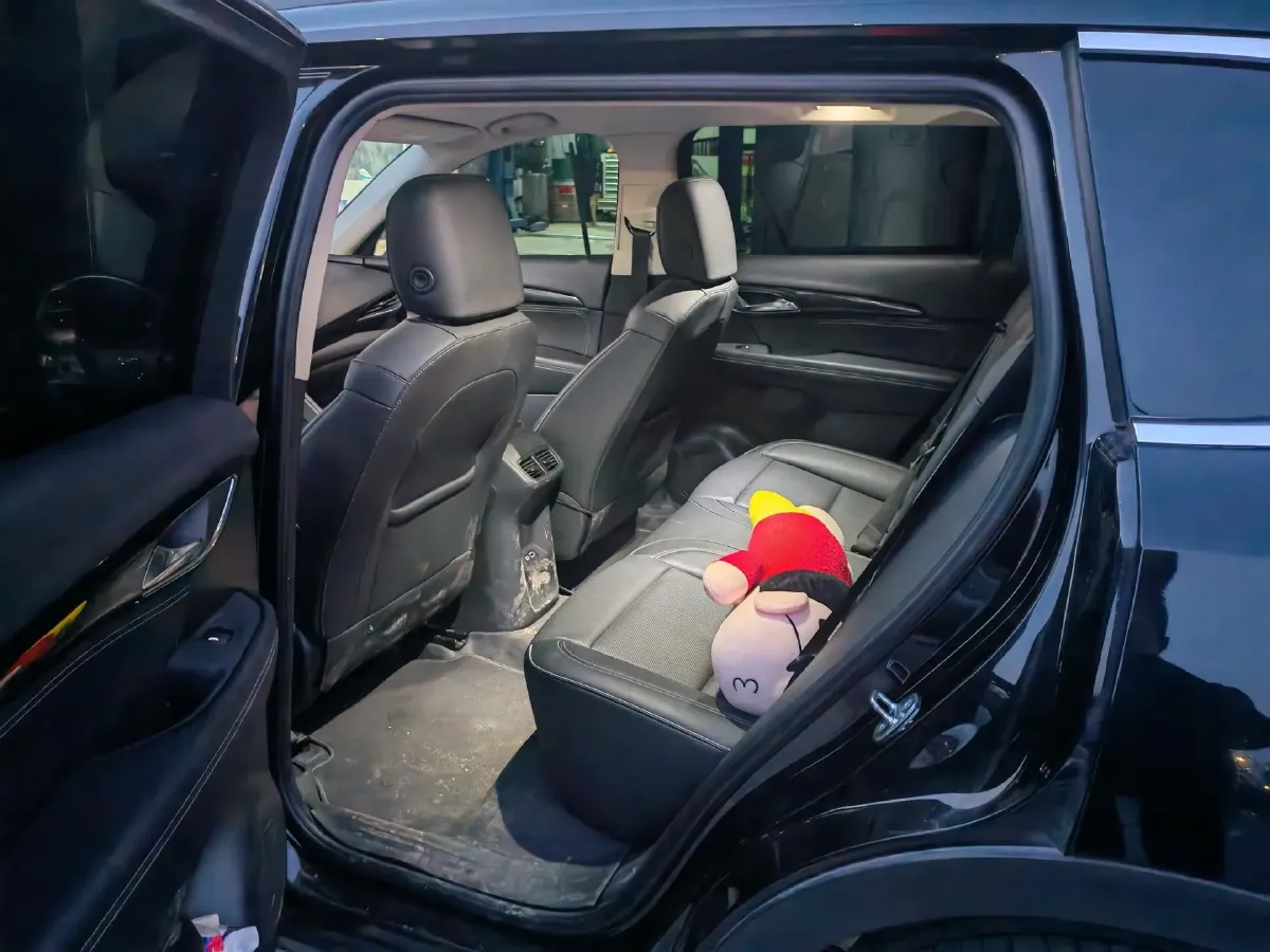 2023 Buick EnvisionPlus 2.0T 237HP L4 9AT,autocango,china used car exporter,china ev exporter,chinese used car exporter,chinese used ev exporter