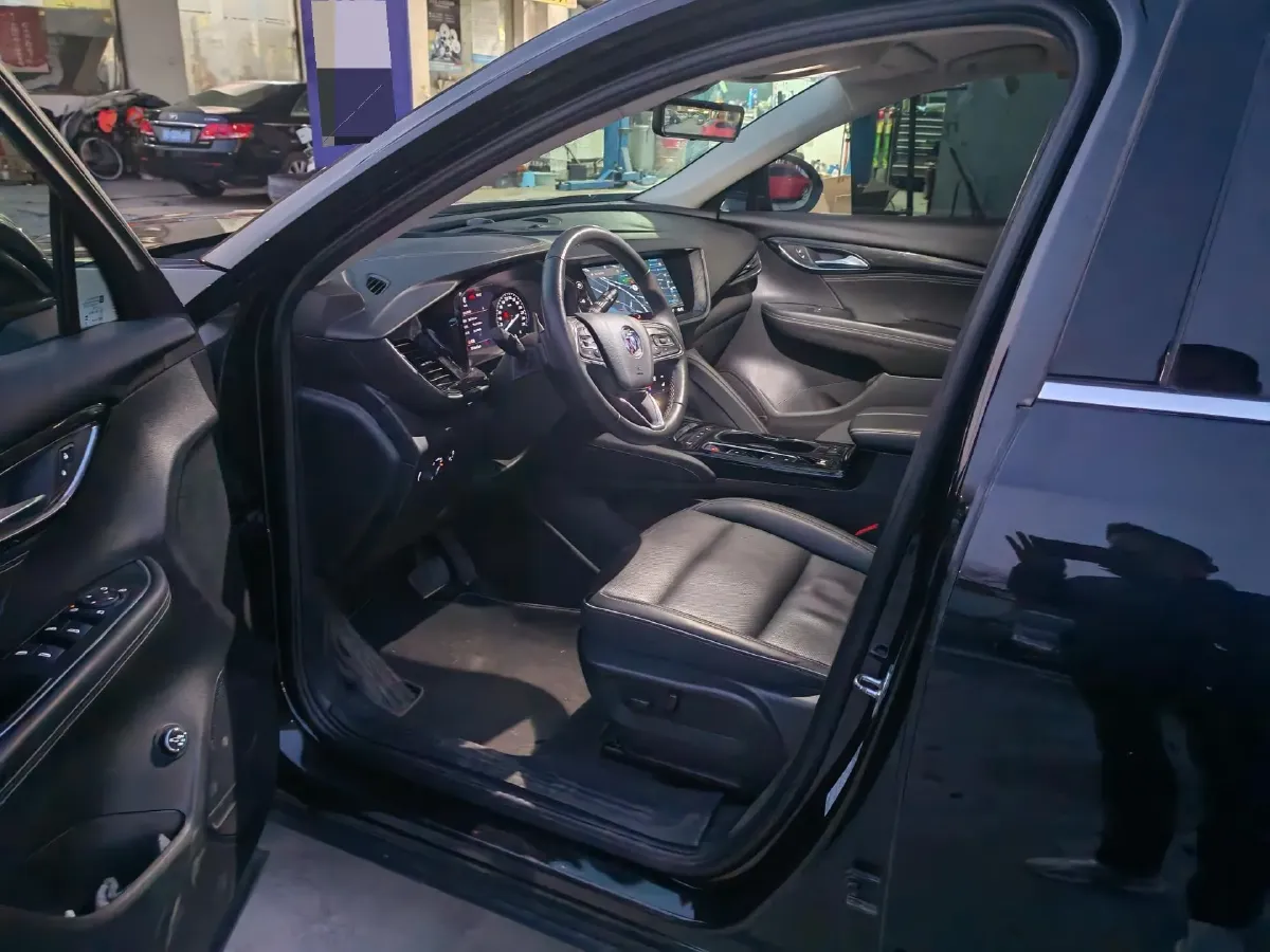 2023 Buick EnvisionPlus 2.0T 237HP L4 9AT,autocango,china used car exporter,china ev exporter,chinese used car exporter,chinese used ev exporter