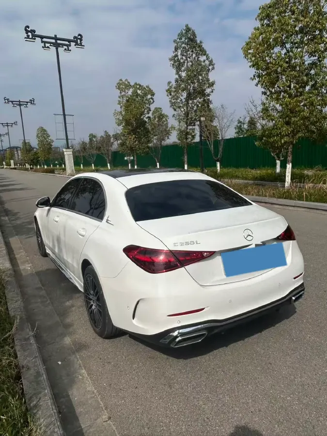 2024 Mercedes-Benz C Class 1.5T 204HP L4 9AT,autocango,china used car exporter,china ev exporter,chinese used car exporter,chinese used ev exporter