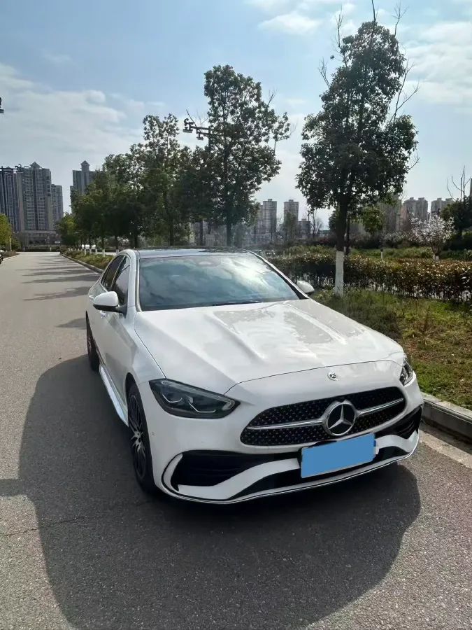 2024 Mercedes-Benz C Class 1.5T 204HP L4 9AT,autocango,china used car exporter,china ev exporter,chinese used car exporter,chinese used ev exporter
