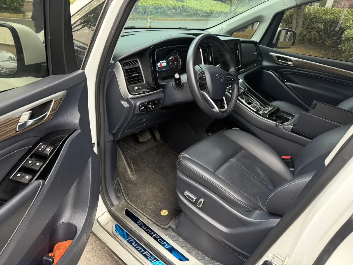 2023 GAC Trumpchi M8 2.0T 252HP L4 8AT,autocango,china used car exporter,china ev exporter,chinese used car exporter,chinese used ev exporter
