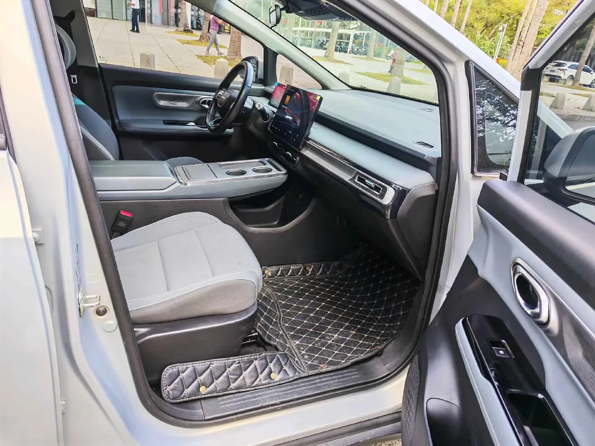 2023 GAC Trumpchi GS4 1.5T 177HP L4 6AT,autocango,china used car exporter,china ev exporter,chinese used car exporter,chinese used ev exporter