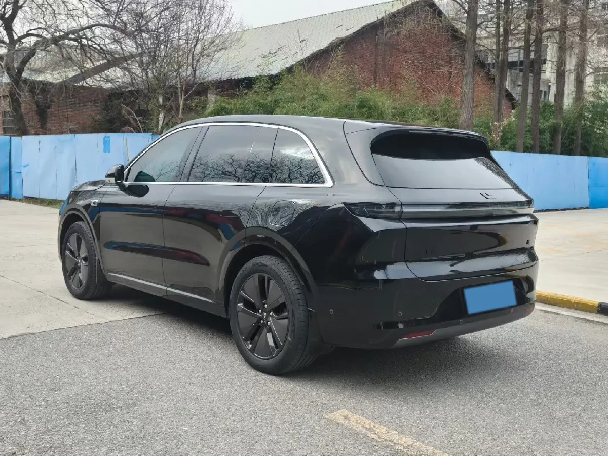 2024 Li L6 Range Extended 154HP L4 REEV 36.8KWH,autocango,china used car exporter,china ev exporter,chinese used car exporter,chinese used ev exporter