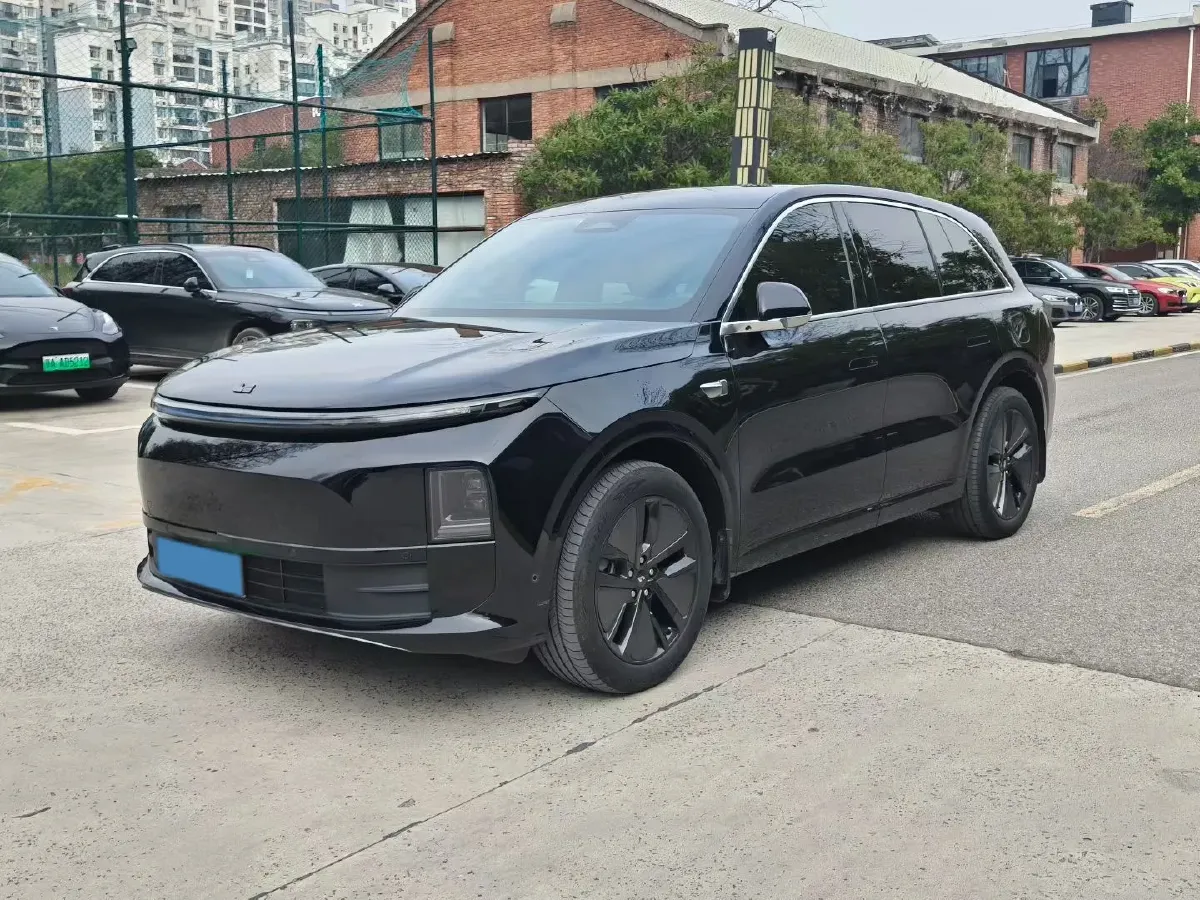 2024 Li L6 Range Extended 154HP L4 REEV 36.8KWH,autocango,china used car exporter,china ev exporter,chinese used car exporter,chinese used ev exporter
