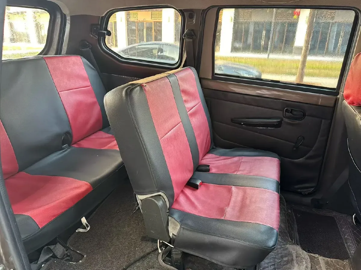 2018 WuLing HongGuang 1.2L 82HP L4 5MT,autocango,china used car exporter,china ev exporter,chinese used car exporter,chinese used ev exporter