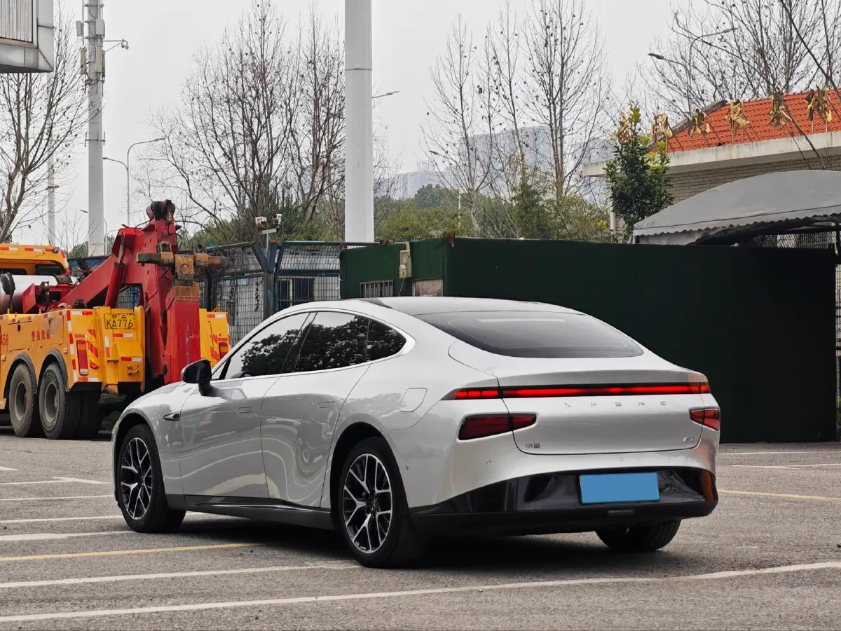 2023 Xpeng P7 BEV 86.2KWH,autocango,china used car exporter,china ev exporter,chinese used car exporter,chinese used ev exporter