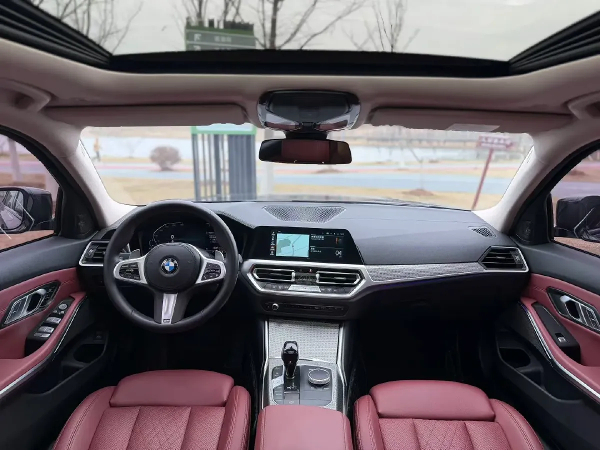 2022 BMW 3 Series 2.0T 184HP L4 8AT,autocango,china used car exporter,china ev exporter,chinese used car exporter,chinese used ev exporter