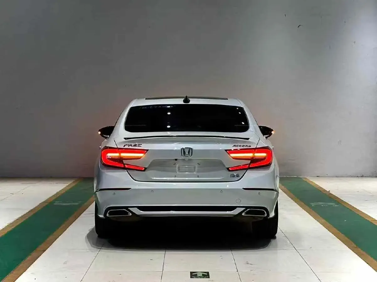 2022 Honda Accord 1.5T 194HP L4 CVT,autocango,china used car exporter,china ev exporter,chinese used car exporter,chinese used ev exporter