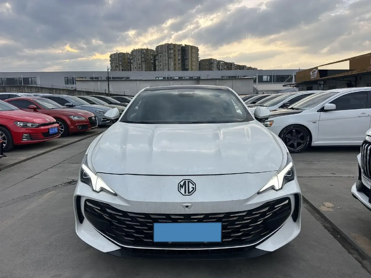 2023 MG 7 2.0T 261HP L4 9AT,autocango,china used car exporter,china ev exporter,chinese used car exporter,chinese used ev exporter