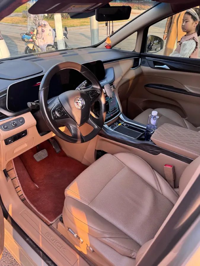 2021 Buick GL8 2.0T 237HP L4 9AT,autocango,china used car exporter,china ev exporter,chinese used car exporter,chinese used ev exporter