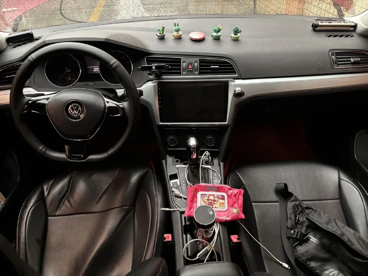 2018 Volkswagen Lamando 1.4T 131HP L4 7DCT,autocango,china used car exporter,china ev exporter,chinese used car exporter,chinese used ev exporter