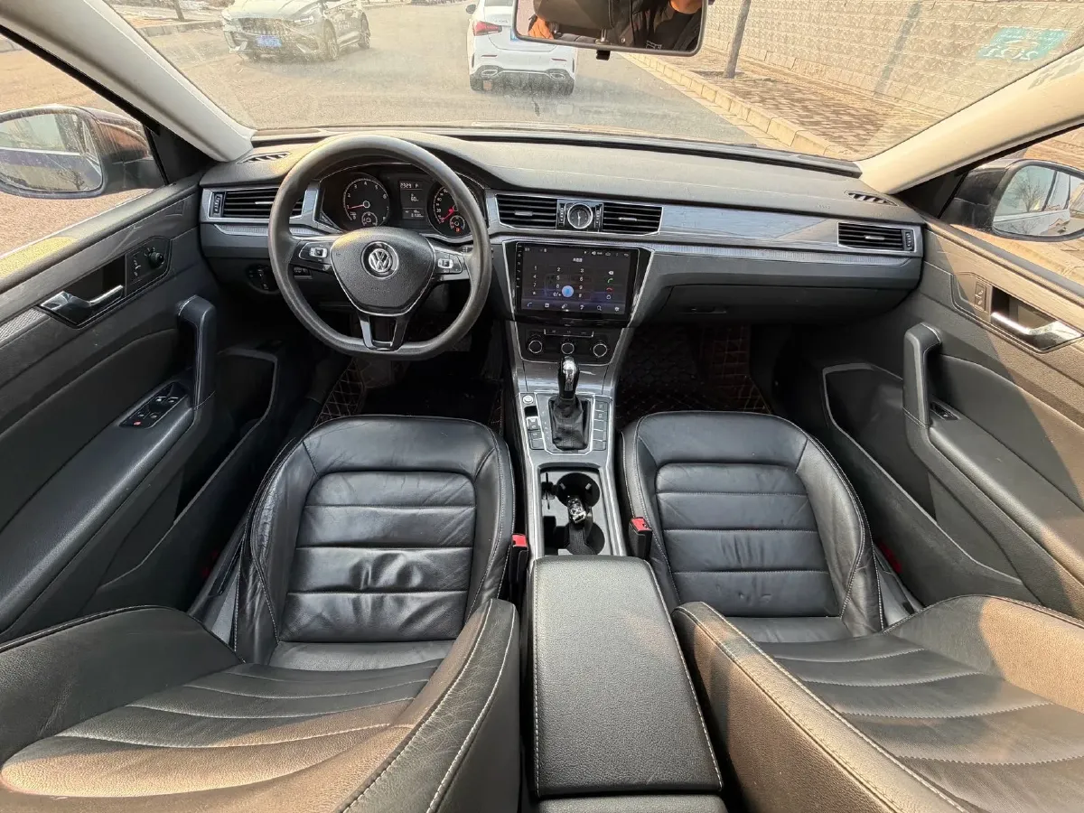 2015 Volkswagen Passat 1.8T 160HP L4 6AT,autocango,china used car exporter,china ev exporter,chinese used car exporter,chinese used ev exporter