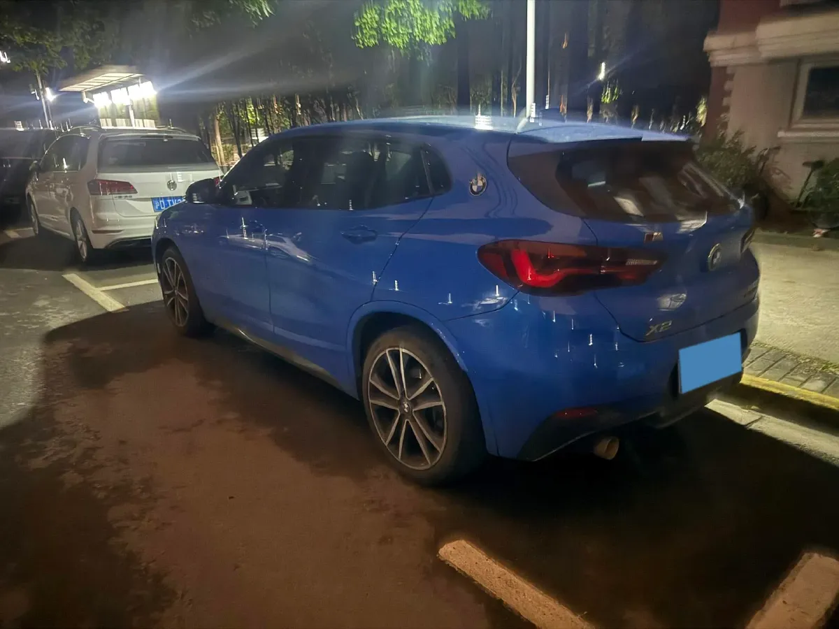 2021 BMW X2 2.0T 192HP L4 8AT,autocango,china used car exporter,china ev exporter,chinese used car exporter,chinese used ev exporter