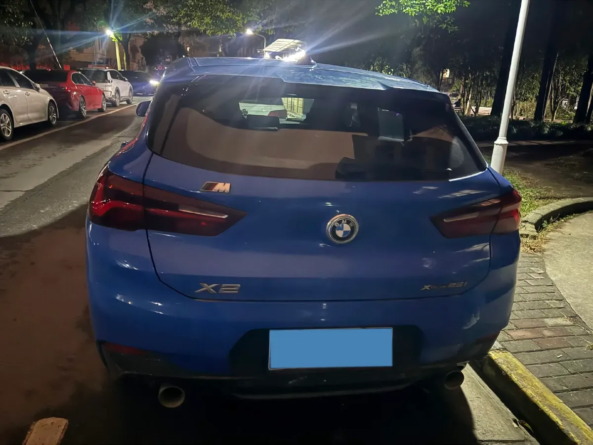 2021 BMW X2 2.0T 192HP L4 8AT,autocango,china used car exporter,china ev exporter,chinese used car exporter,chinese used ev exporter