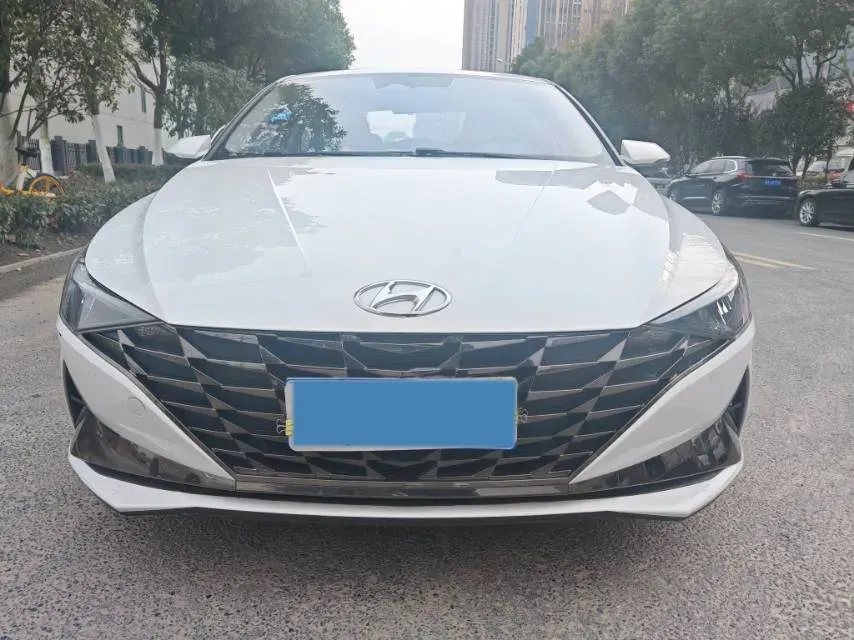 2021 Hyundai Elantra 1.5L 115HP L4 CVT,autocango,china used car exporter,china ev exporter,chinese used car exporter,chinese used ev exporter