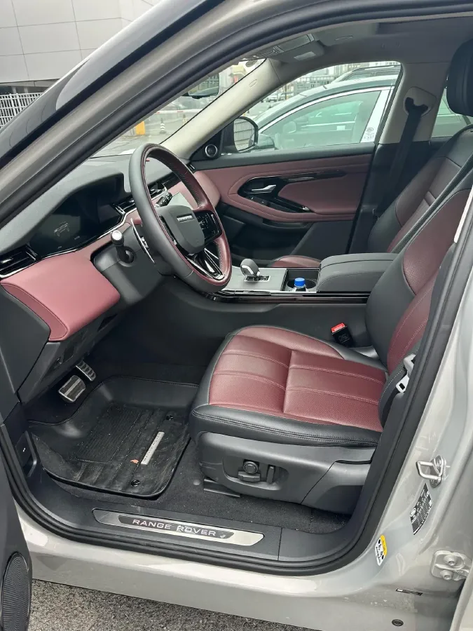 2024 Land Rover Range Rover Evoque 2.0T 249HP L4 9AT,autocango,china used car exporter,china ev exporter,chinese used car exporter,chinese used ev exporter