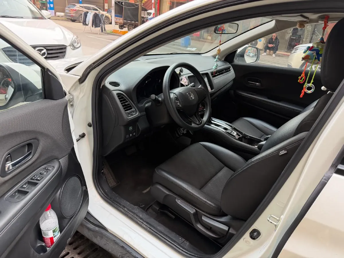 2022 Honda Vezel 1.5L 131HP L4 CVT,autocango,china used car exporter,china ev exporter,chinese used car exporter,chinese used ev exporter