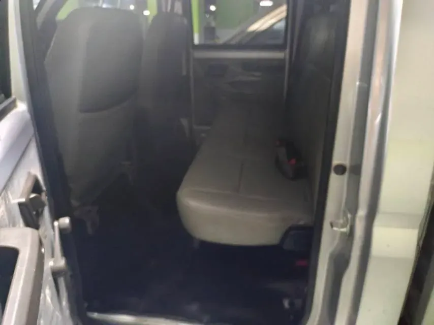 2023 WuLing RongGuang New Truck 1.5L 102HP L4 5MT,autocango,china used car exporter,china ev exporter,chinese used car exporter,chinese used ev exporter