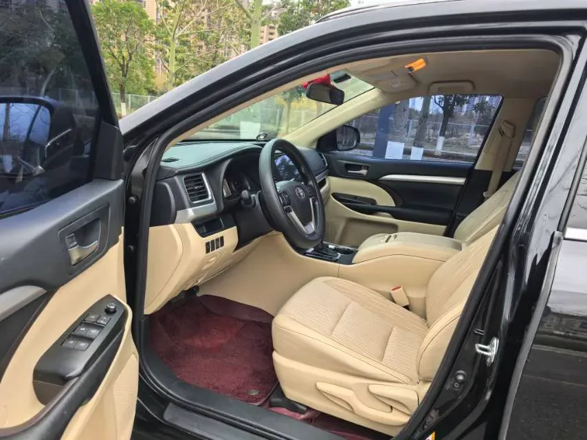 2018 Toyota Highlander 2.0T 220HP L4 6AT,autocango,china used car exporter,china ev exporter,chinese used car exporter,chinese used ev exporter