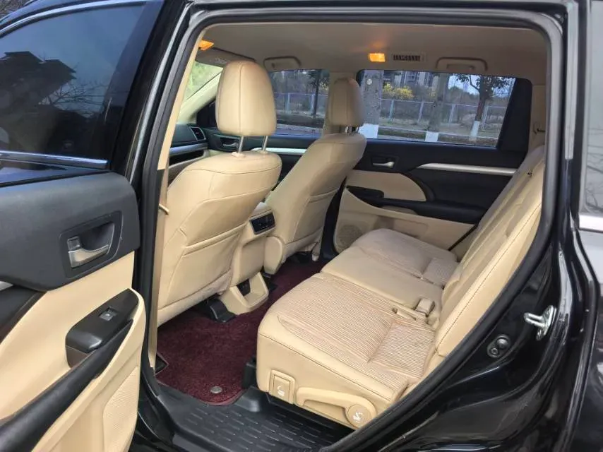 2018 Toyota Highlander 2.0T 220HP L4 6AT,autocango,china used car exporter,china ev exporter,chinese used car exporter,chinese used ev exporter