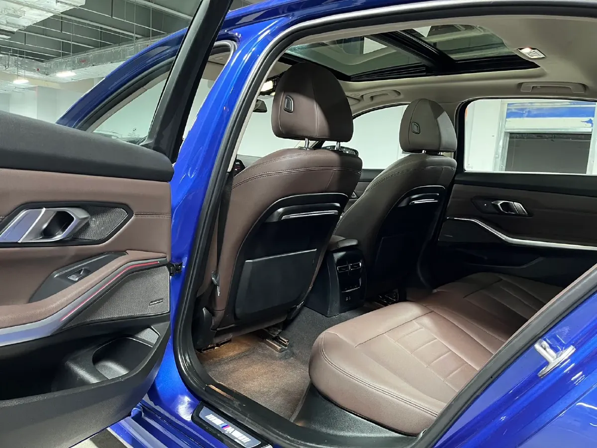 2020 BMW 3 Series 2.0T 258HP L4 8AT,autocango,china used car exporter,china ev exporter,chinese used car exporter,chinese used ev exporter