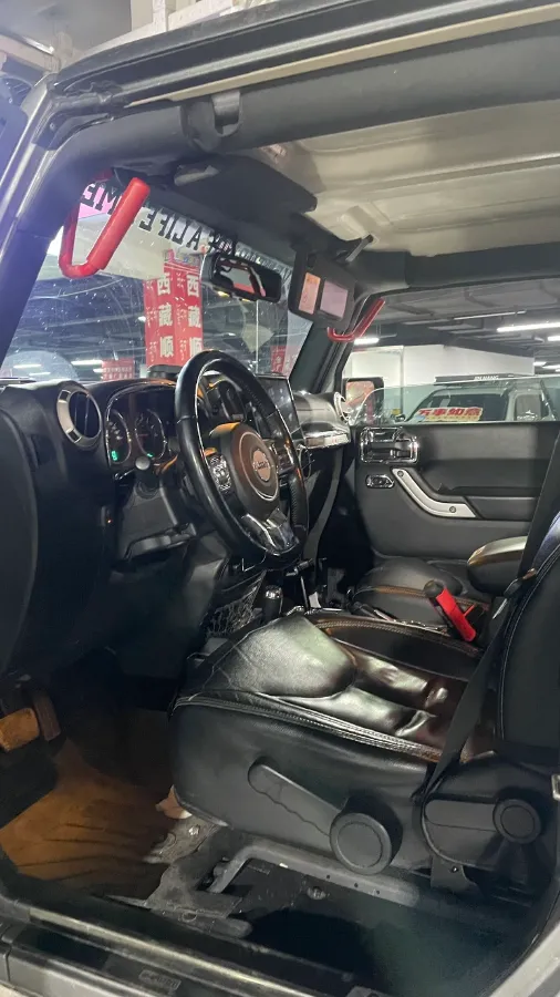 2017 Jeep Wrangler 3.0L 234HP V6 5AT,autocango,china used car exporter,china ev exporter,chinese used car exporter,chinese used ev exporter